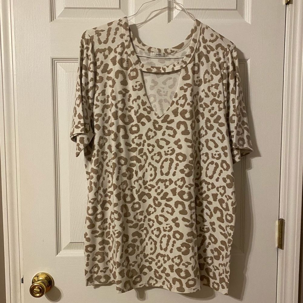 EUC Jodifl Leopard Print Short Sleeve Shirt Size 3X